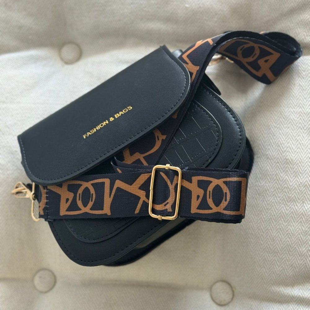 Minimalist mini bag with flap